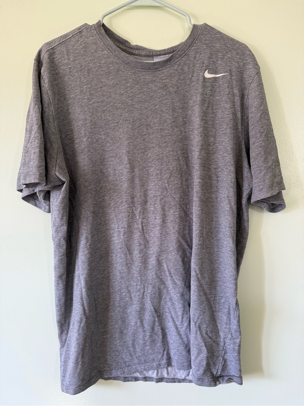 Nike Men’s T-Shirt